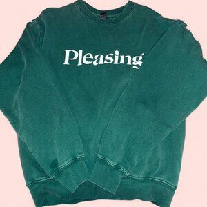 Pleasing Women's Green Sweatshirt
